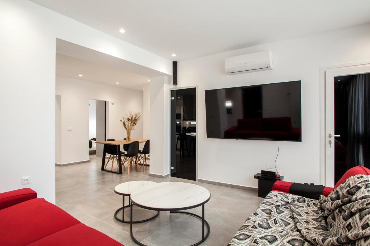 Emfasis Loft Spacious And Elegant